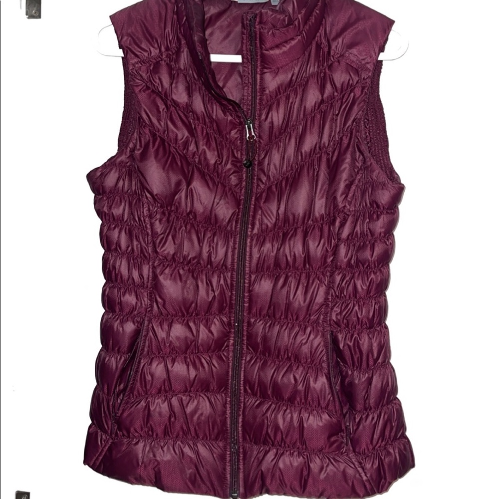 Athleta vest